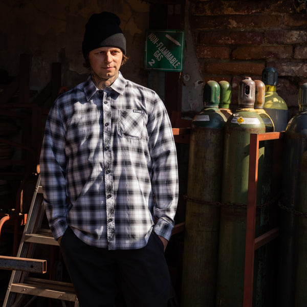 ONE SHOT WOVEN LONG SLEEVE SHIRT | Metal Mulisha