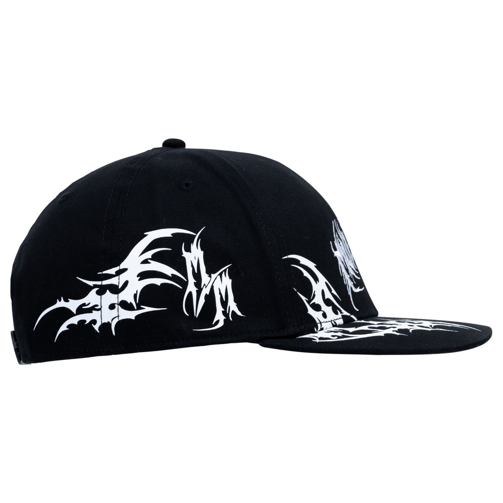 CONNECTED CURVE BILL HAT