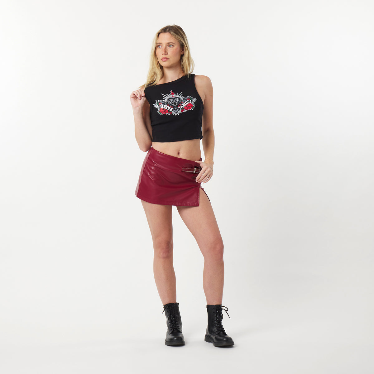 INTERNAL CROPPED TANK